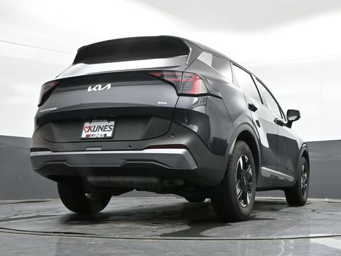 Used 2026 Kia Sportage LX AWD/4WD image 39