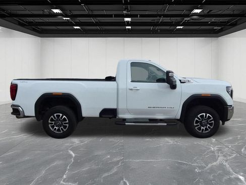 Used 2024 GMC Sierra 2500 SLE w/ SLE Convenience Package AWD/4WD image 6