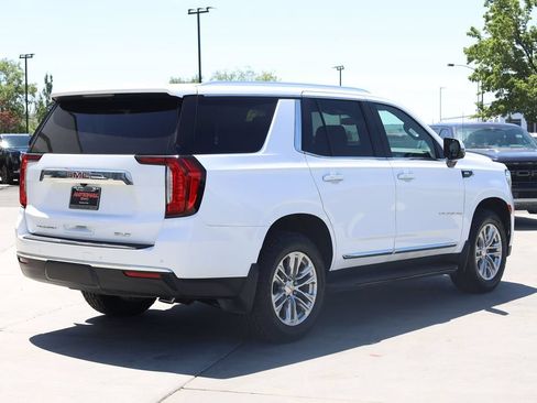 Used 2021 GMC Yukon SLT w/ SLT Premium Package AWD/4WD image 6