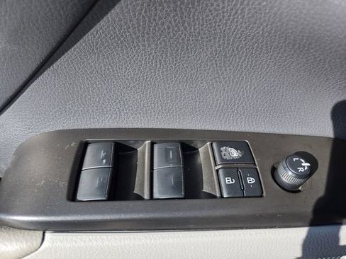 Used 2024 Toyota Camry SE FWD image 35