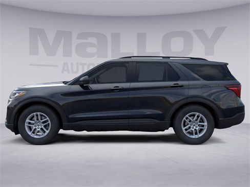New 2026 Ford Explorer Active image 3