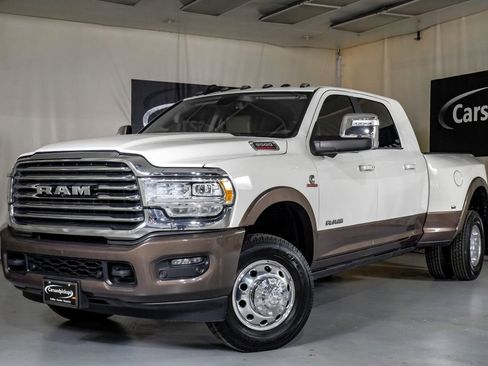 Used 2024 RAM 3500 Limited w/ Towing Technology Group AWD/4WD image 4