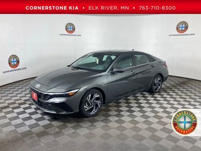 Used 2025 Hyundai Elantra SEL