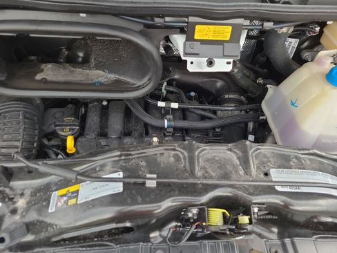 New 2026 RAM ProMaster 3500 w/ Premium Convenience Group image 17