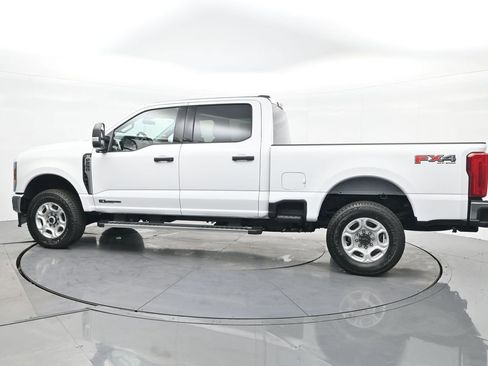 New 2026 Ford F250 XLT w/ FX4 Off-Road Package image 10