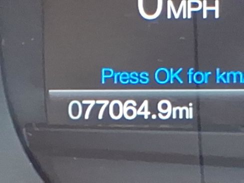 Used 2019 Ford Edge Titanium w/ Equipment Group 301A AWD/4WD image 27