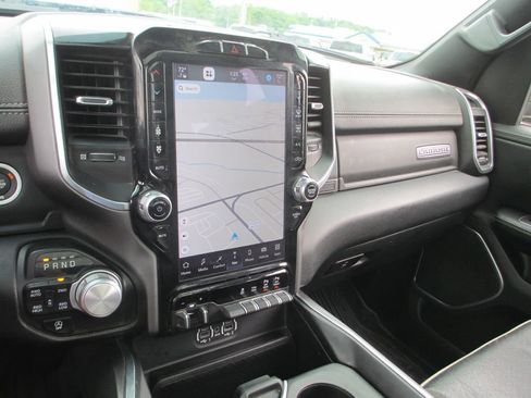 Used 2022 RAM 1500 Laramie w/ Sport Appearance Package AWD/4WD image 31