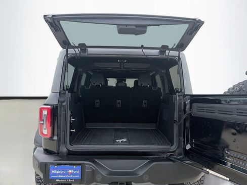 Used 2023 Ford Bronco Wildtrak AWD/4WD image 31