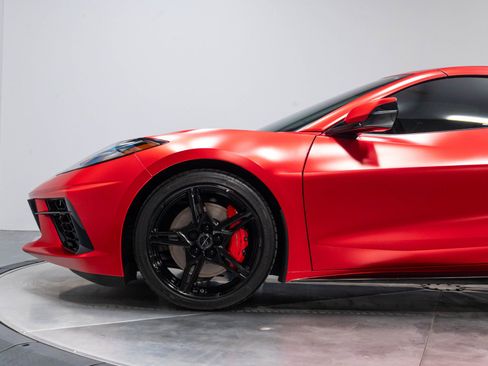 Used 2022 Chevrolet Corvette Stingray Preferred Cpe w/ Z51 Performance Package RWD image 41