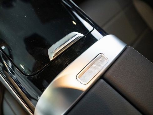 New 2026 Mercedes-Benz GLC 300 4MATIC image 24