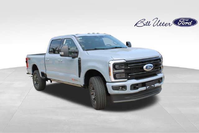 New 2026 Ford F250 Platinum AWD/4WD image 2