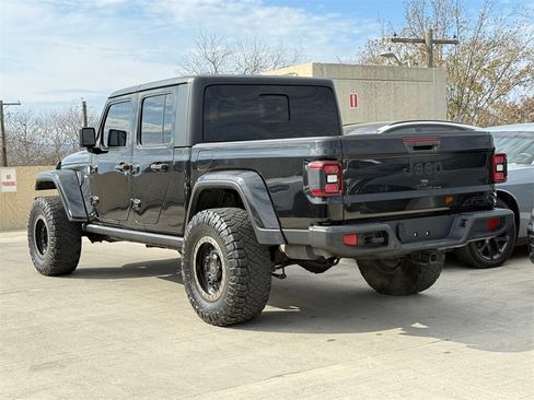 Used 2021 Jeep Gladiator Sport image 9