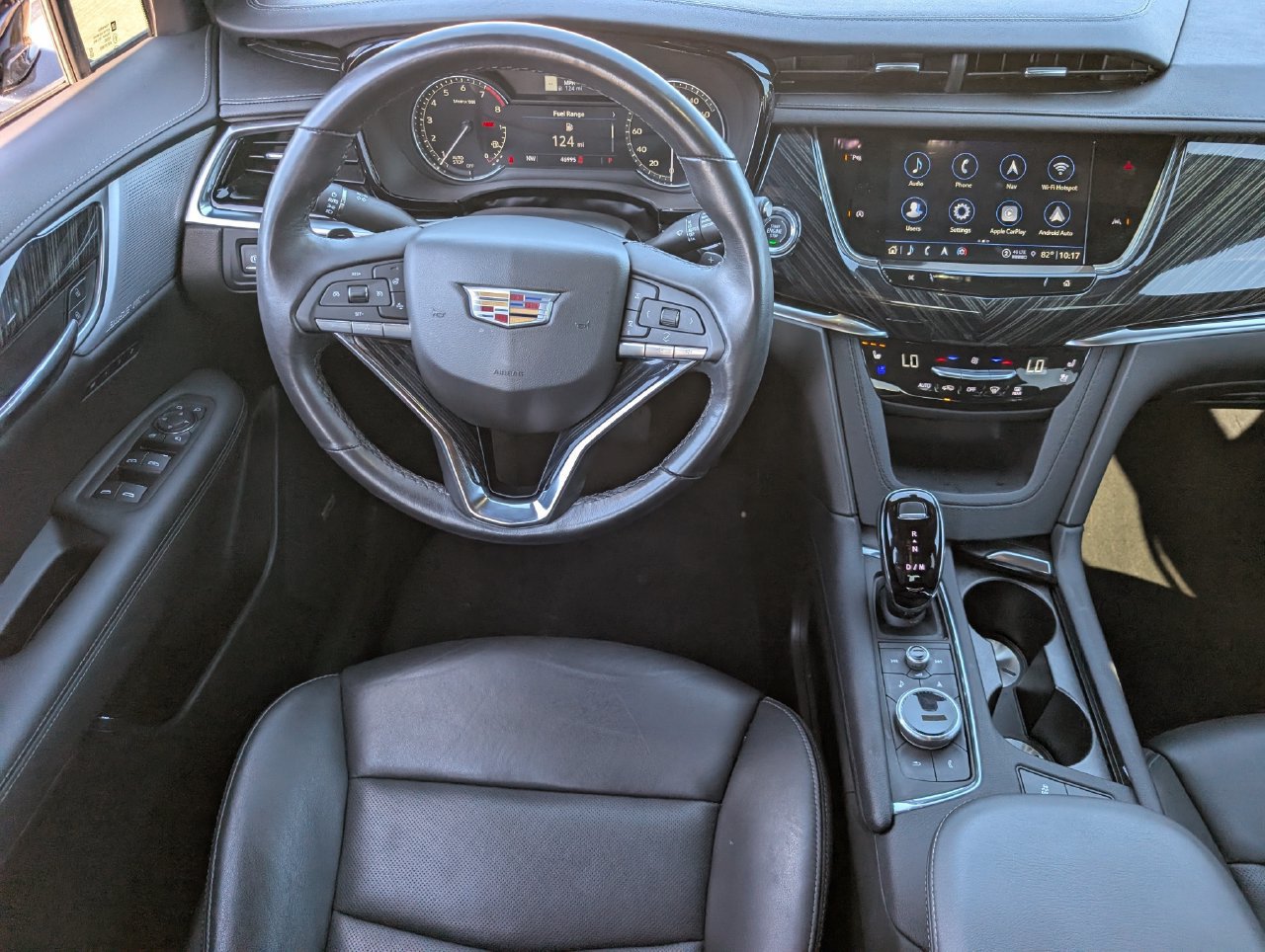 Used 2024 Cadillac XT6 Premium Luxury FWD image 10