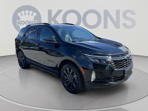 Used 2023 Chevrolet Equinox RS AWD/4WD image 10