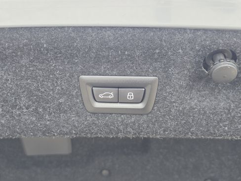 New 2026 BMW 430i Coupe w/ M Sport Package image 10