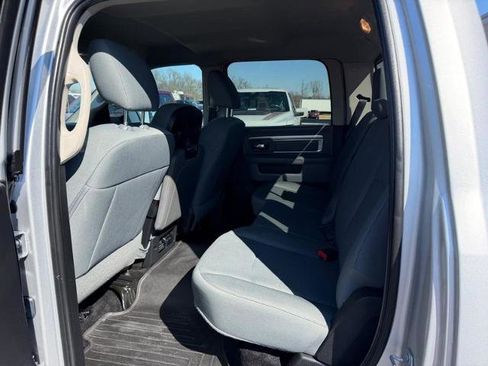 Used 2017 RAM 2500 SLT image 9