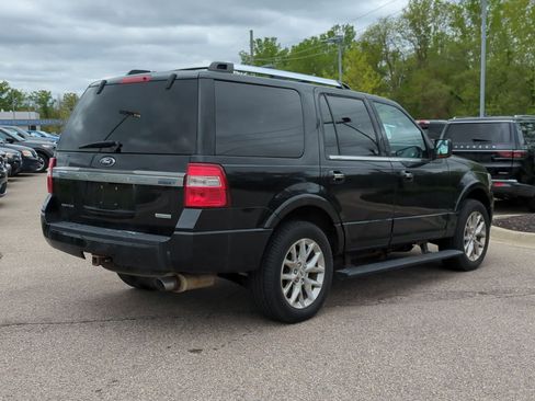 Used 2015 Ford Expedition Limited w/ Equipment Group 301A AWD/4WD image 8