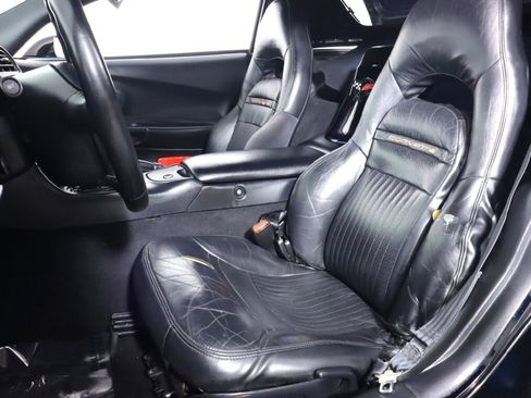 Used 1998 Chevrolet Corvette Convertible w/ Memory Pkg image 22