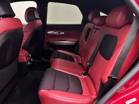 Used 2023 Genesis GV70 2.5T w/ Sport Prestige Package image 14