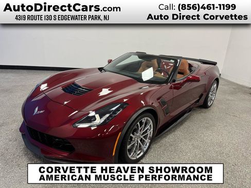 Used 2018 Chevrolet Corvette Grand Sport RWD image 1