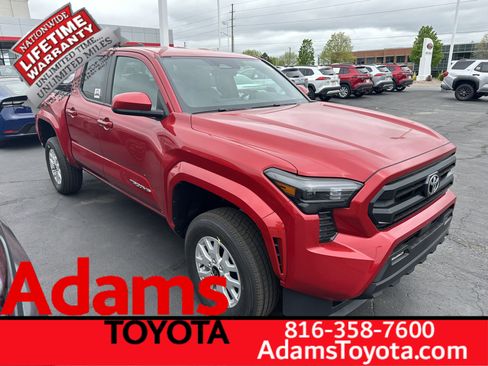 Used 2026 Toyota Tacoma SR5 AWD/4WD image 1