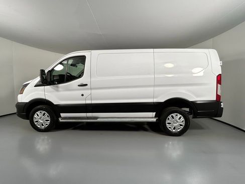 Used 2024 Ford Transit 250 Low Roof w/ Exterior Upgrade Package image 4