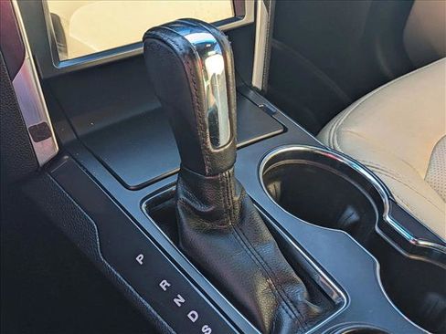 Used 2016 Ford Explorer Limited image 15