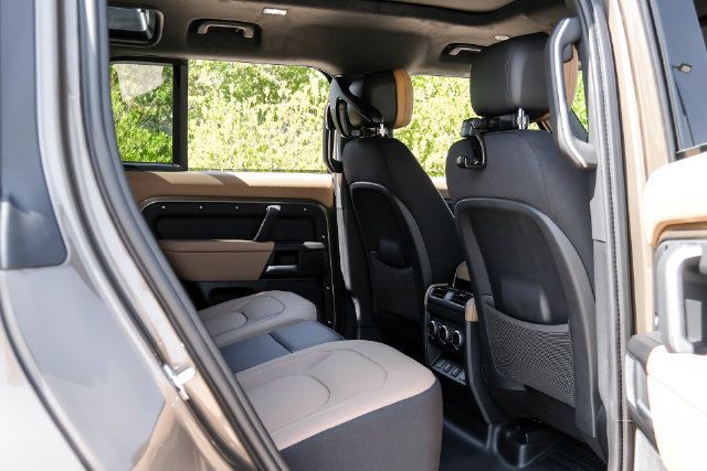 New 2026 Land Rover Defender 110 X AWD/4WD image 50