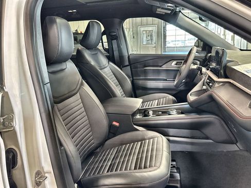New 2026 Ford Explorer ST-Line w/ ST-Line Street Pack AWD/4WD image 33