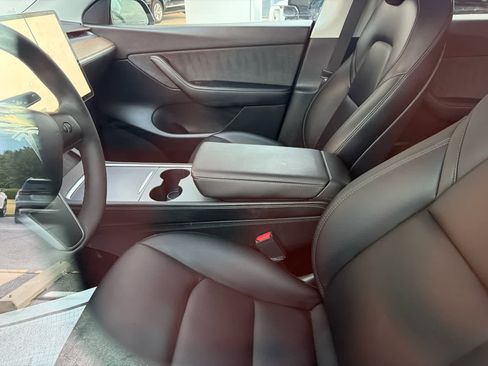 Used 2022 Tesla Model Y Performance AWD/4WD image 7