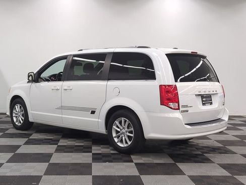 Used 2019 Dodge Grand Caravan SXT FWD image 5