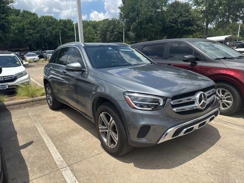 Used 2020 Mercedes-Benz GLC 300 image 1