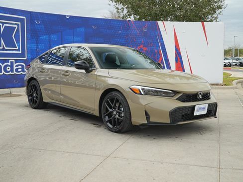 Used 2026 Honda Civic Sport image 3