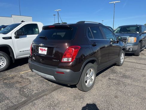 Used 2015 Chevrolet Trax LT w/ LPO, Cargo Package FWD image 4