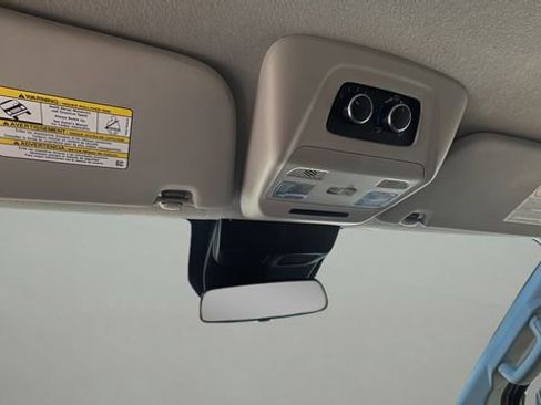 Used 2023 Ford Transit 350 XLT image 26