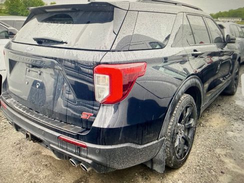 Used 2020 Ford Explorer ST w/ ST Street Pack AWD/4WD image 2