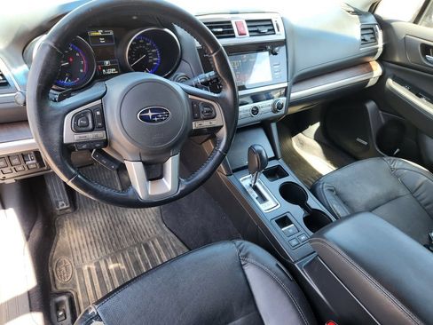 Used 2016 Subaru Outback 2.5i Limited AWD/4WD image 13