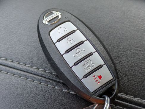 Used 2021 Nissan Sentra SV image 22