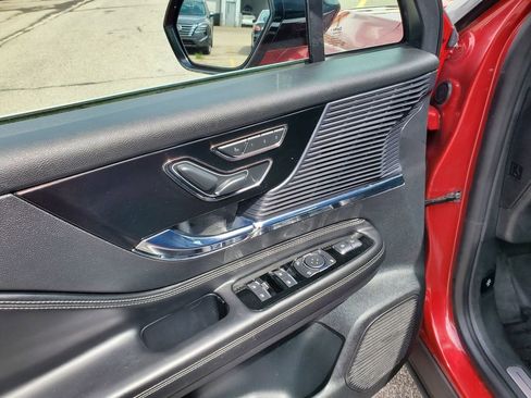 Used 2021 Lincoln Corsair AWD image 14