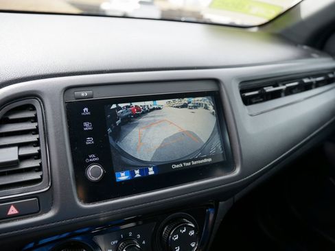 Used 2022 Honda HR-V Sport image 25