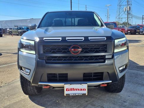 Used 2025 Nissan Frontier PRO-4X image 20