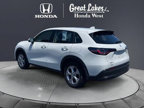 Used 2025 Honda HR-V LX image 3