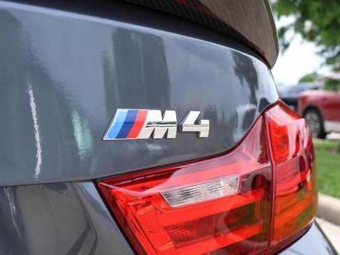 Used 2016 BMW M4 Convertible RWD image 7