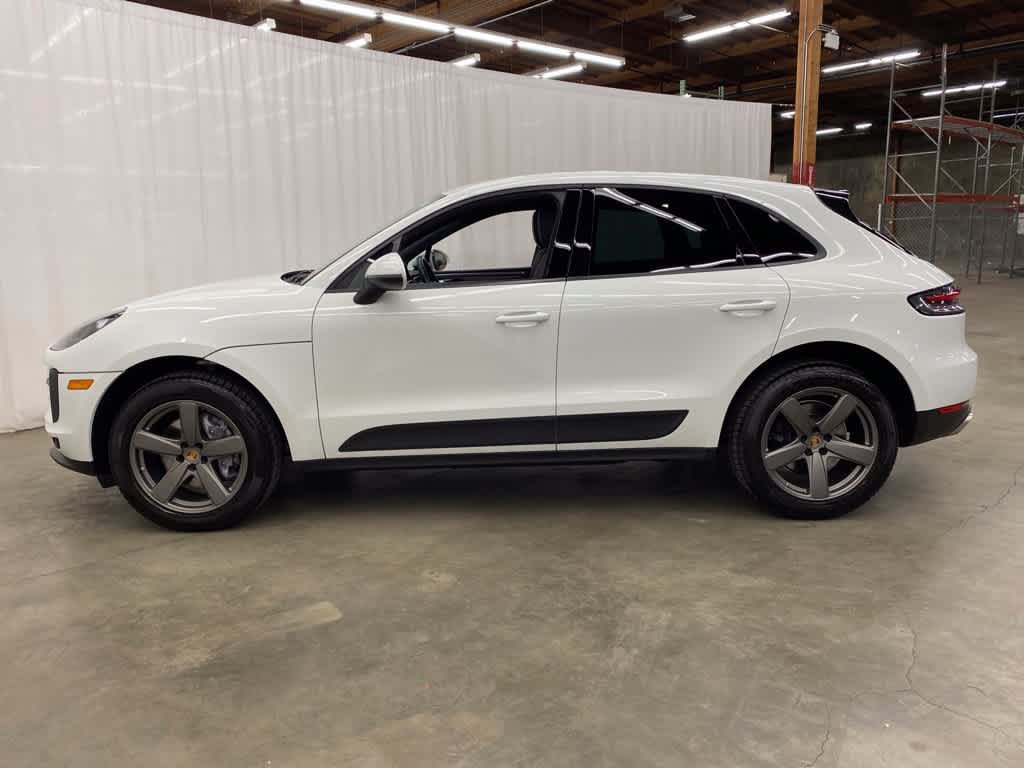 Used 2021 Porsche Macan AWD/4WD image 3