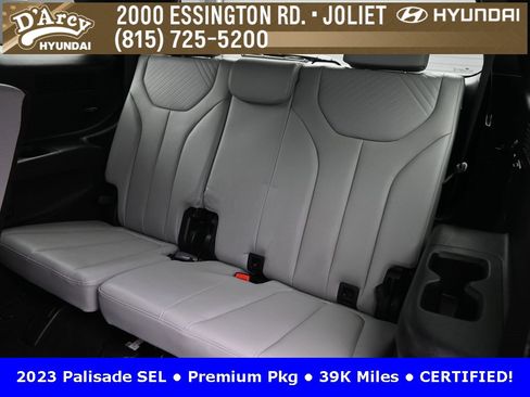 Used 2023 Hyundai Palisade SEL w/ Cargo Package image 13
