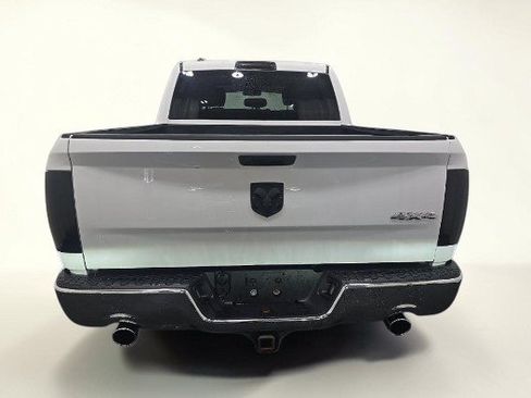 Used 2019 RAM 1500 ST w/ SXT Plus Group AWD/4WD image 11