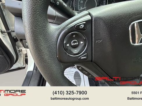 Used 2015 Honda CR-V LX image 37