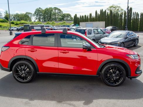 New 2026 Honda HR-V Sport image 5