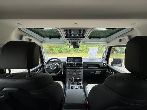 Used 2025 INEOS Grenadier AWD/4WD image 30