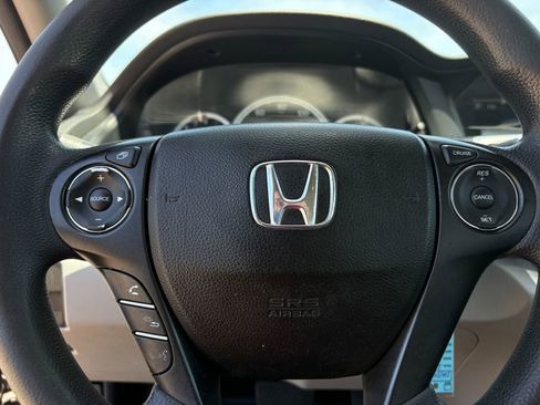 Used 2013 Honda Accord LX image 14